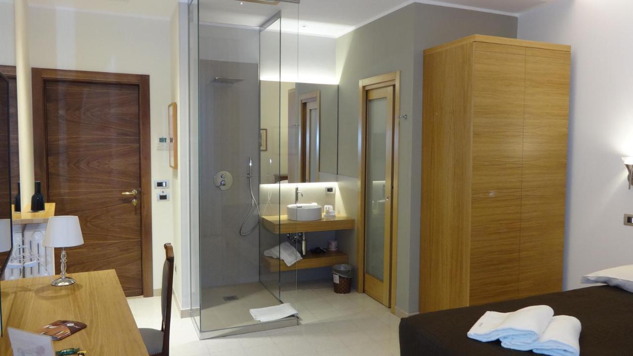 Bed and Breakfast Portica10 Asyż Zewnętrze zdjęcie